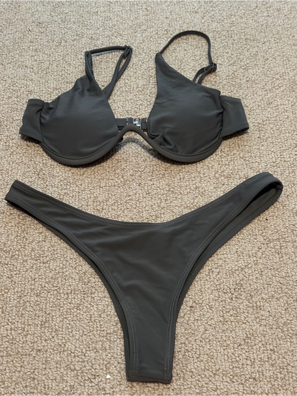Zaful Underwire Bikini Set - Sleek Molded Top & High-Cut Bottoms